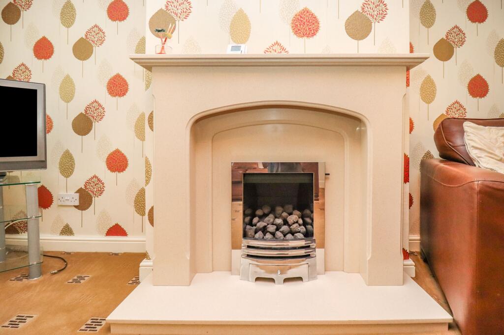 Padstow Close, Penketh, Warrington photo 5