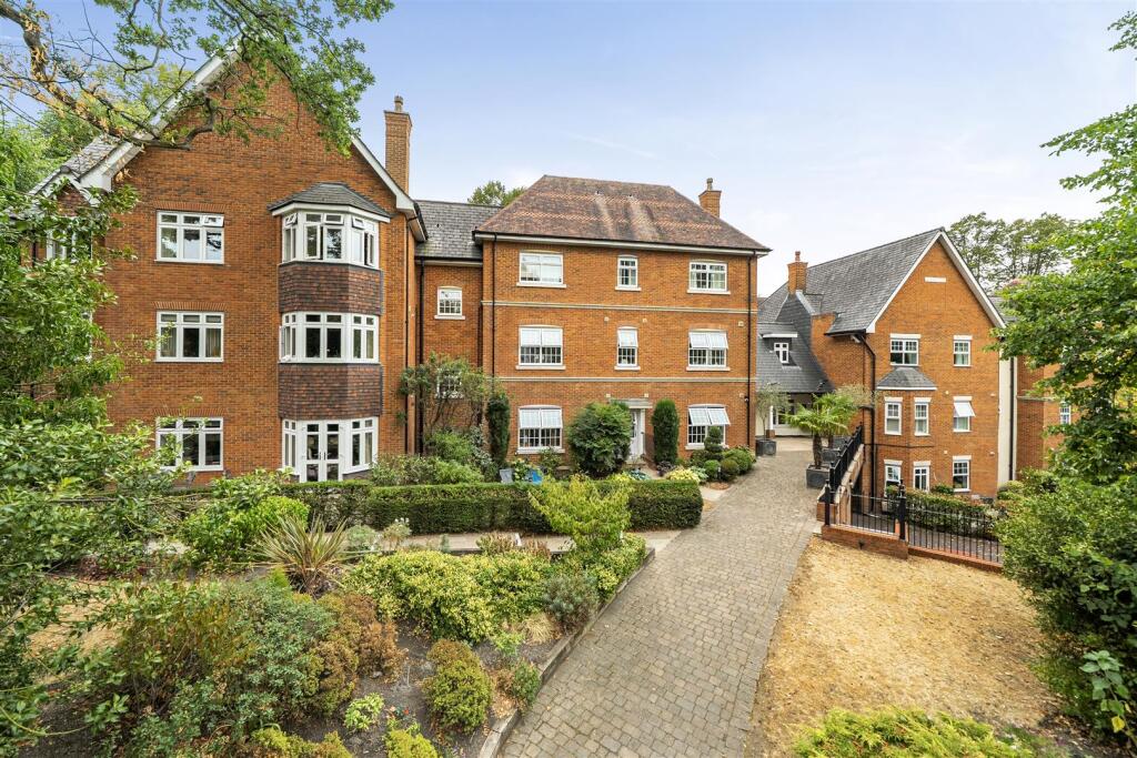 Main image of property: Imperial Court, Reading Road, Wokingham, Berkshire, RG41 1AB