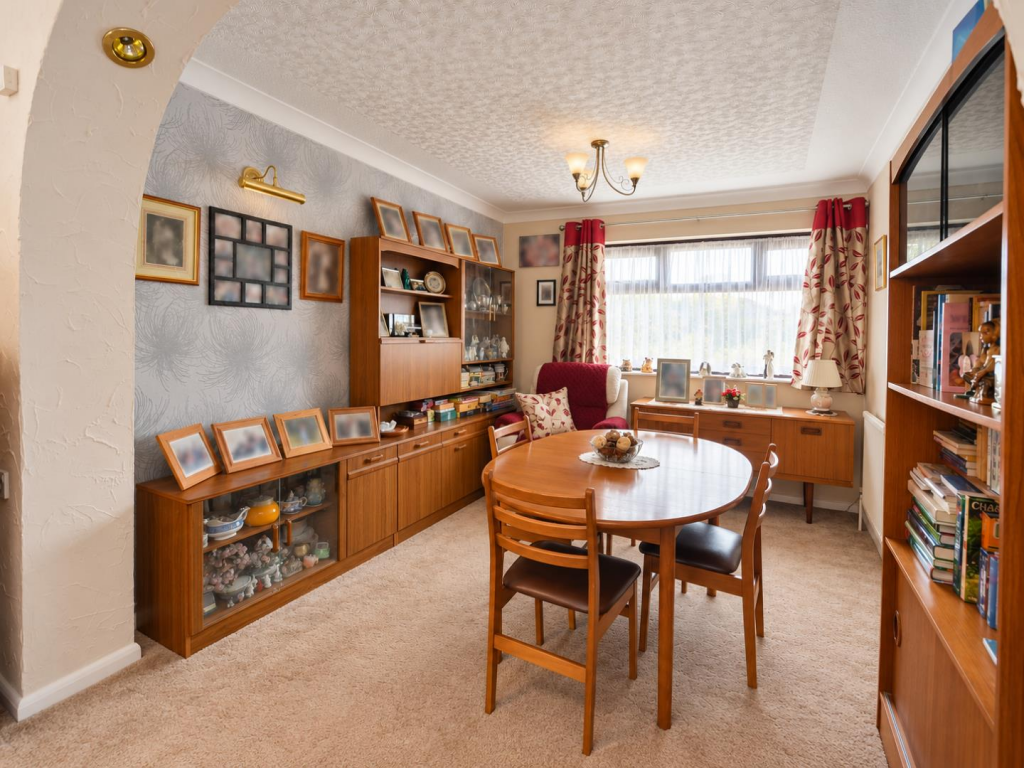 Martins Lane, Hardingstone, Northampton photo 4