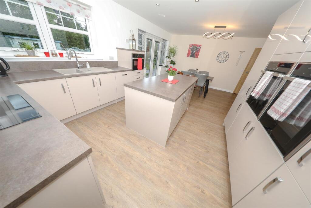 House in Thornton, Lochtyview, Stenton - More