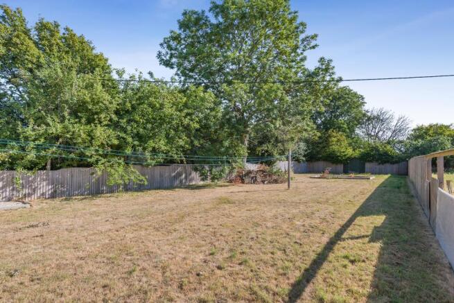 Land at No 34 Broad Town Road, Broad Town, Swindon, SN4 7RB