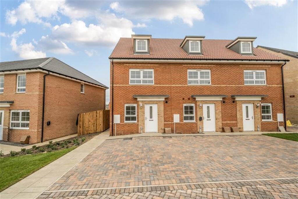 Main image of property: 4 bedroom Terraced House in Wayfaring Avenue, Throckley