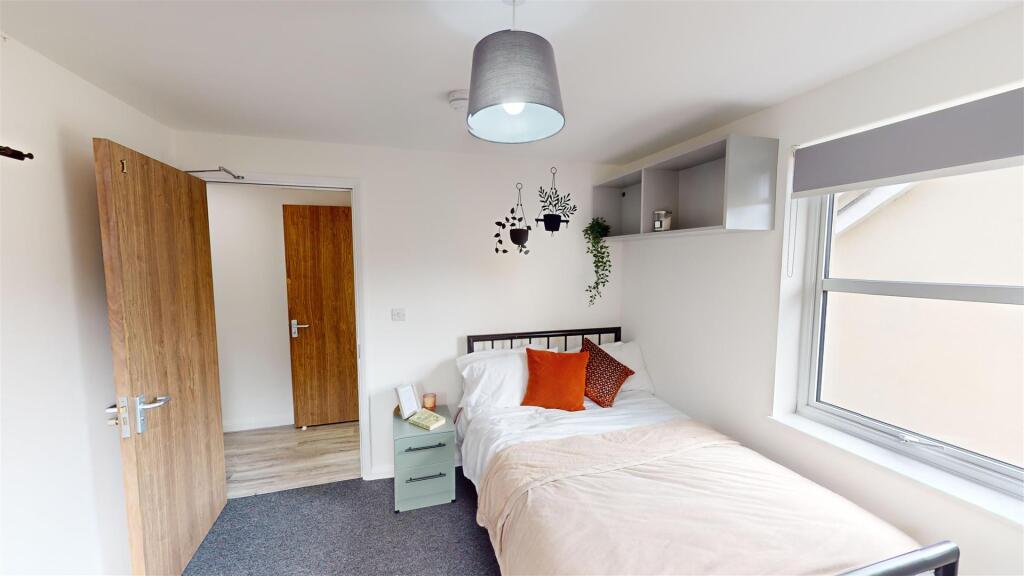 Additional image 6 of F3, 8 Piccadilly Place