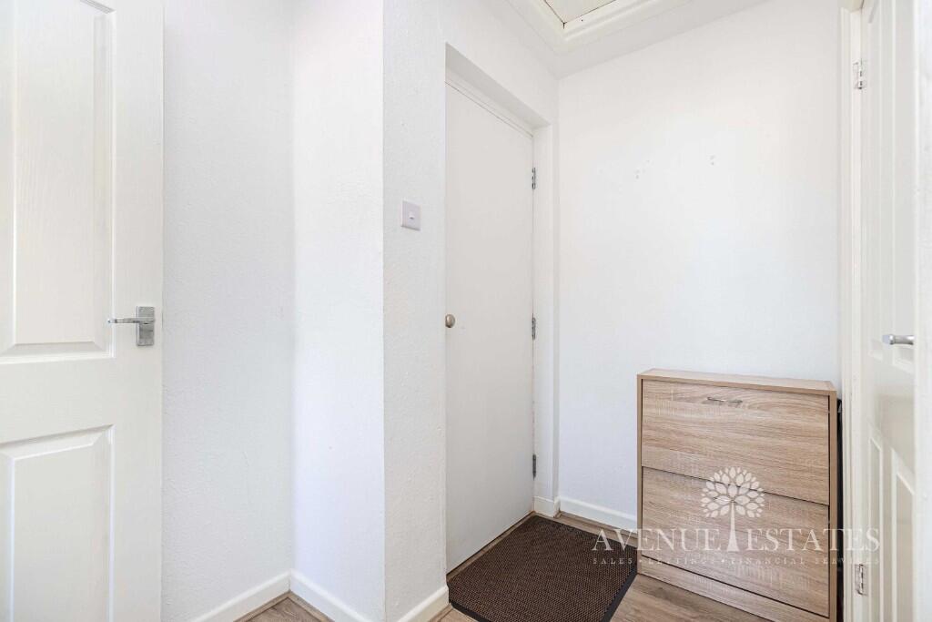 Cecil Road, Bournemouth, Dorset, BH5 – další