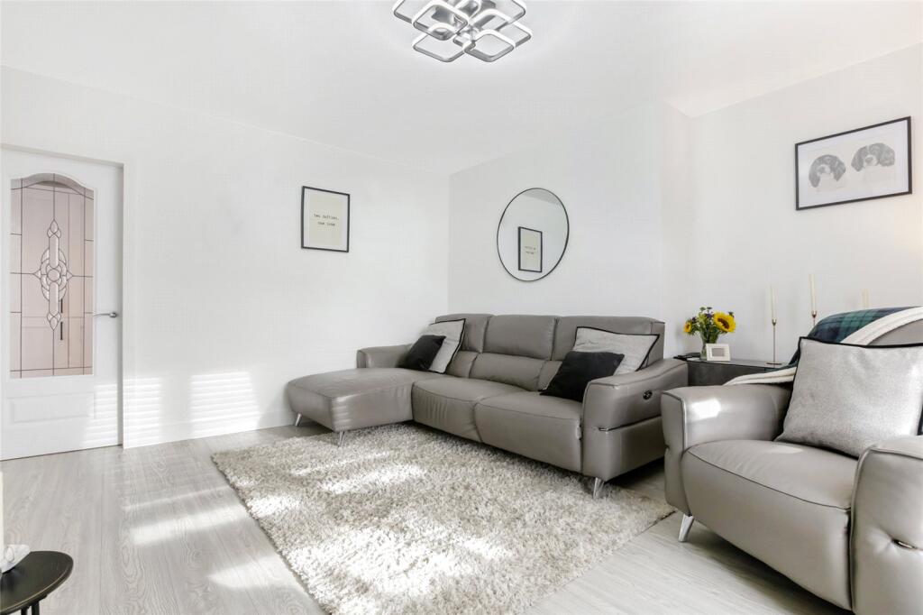 House in Edinburgh, West Lothian - View 5