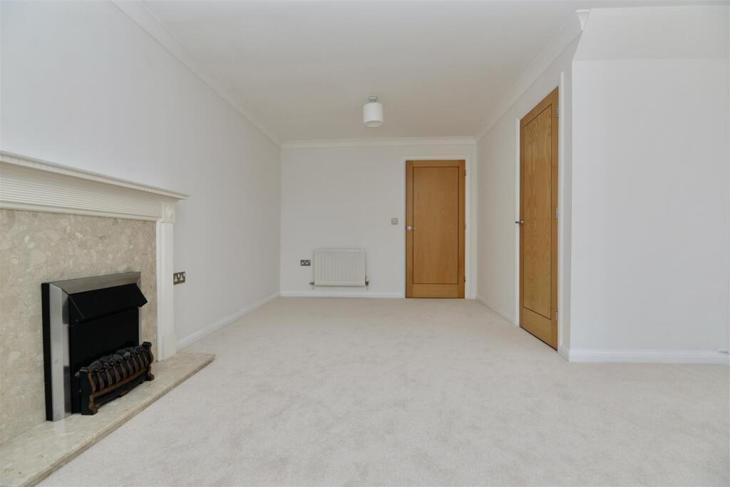 House in Winchester, Wickham - View 4