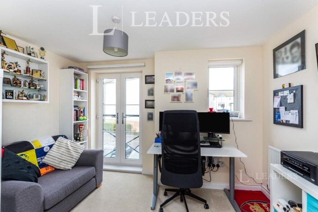 House in Tonbridge - View 4