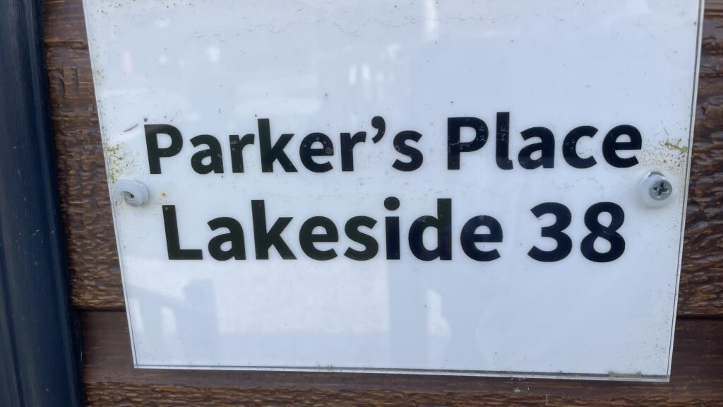 38 Lakeside photo 3
