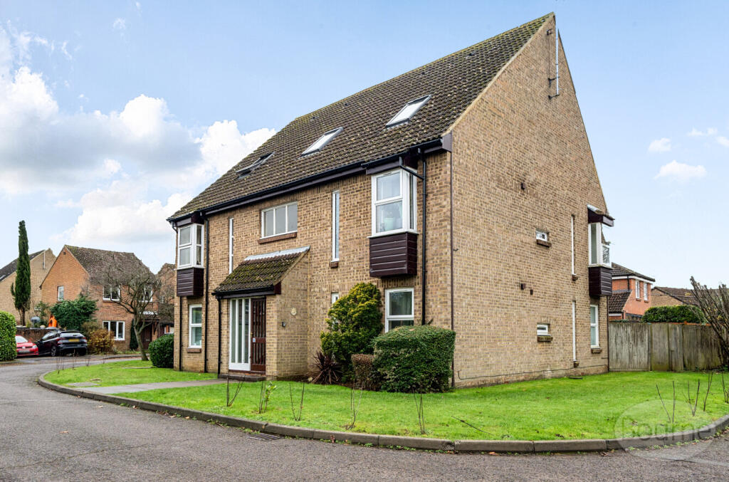 Main image of property: Hodgson Gardens, Guildford, Surrey, GU4