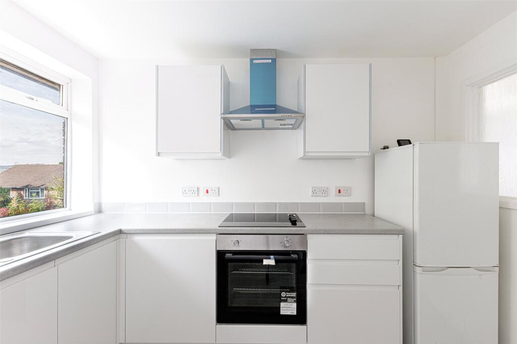 Apartment in Cardiff, Cyncoed - More