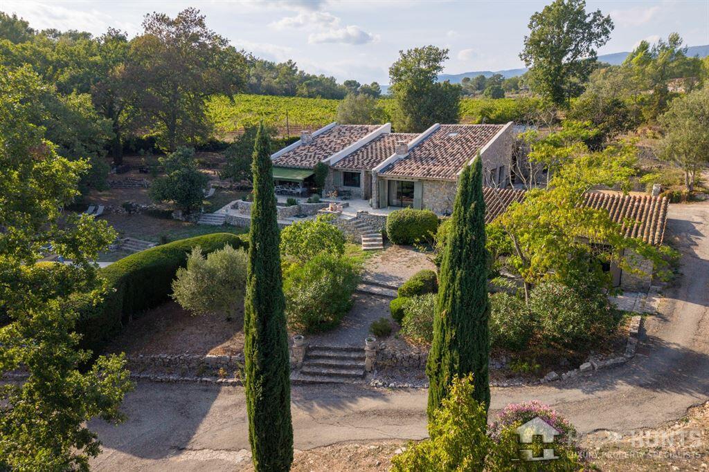 Main image of property: Provence-Alps-Cote d`Azur, Var, St-Paul-en-Forêt