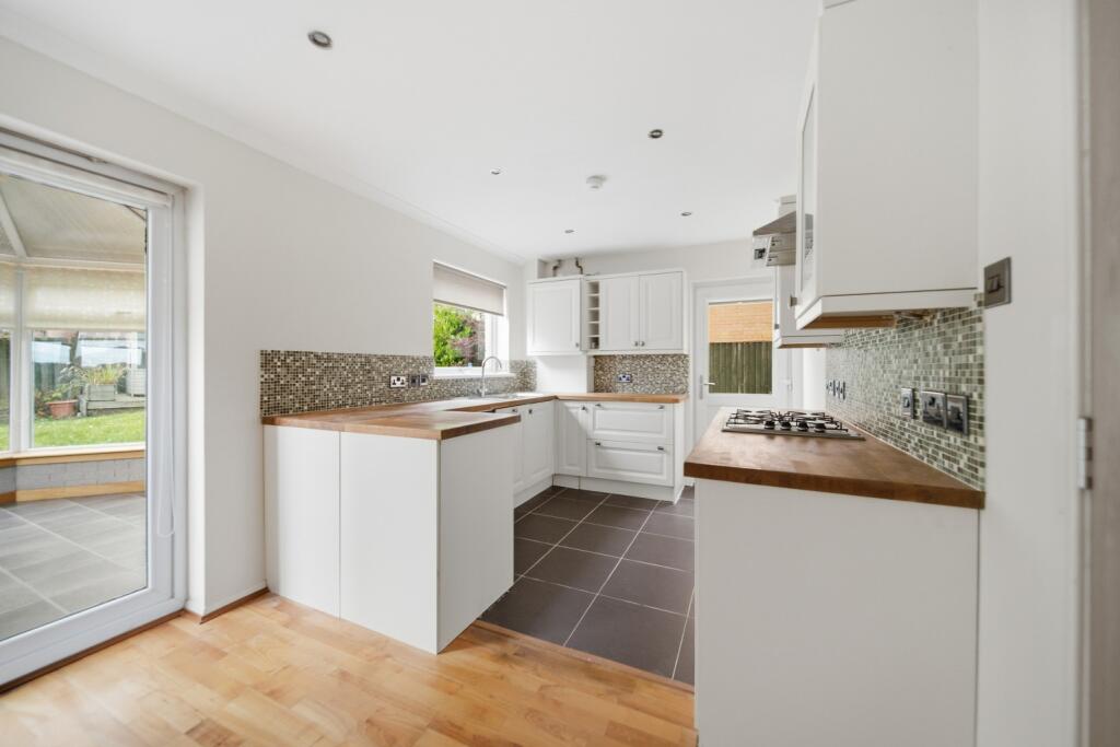 House in Dalgety Bay, St David's - More