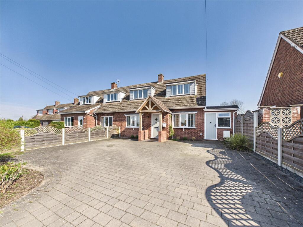3-bed semi-detached on Station Road, Fernhill Heath, Worcester, Worcestershire, WR3, £350,000