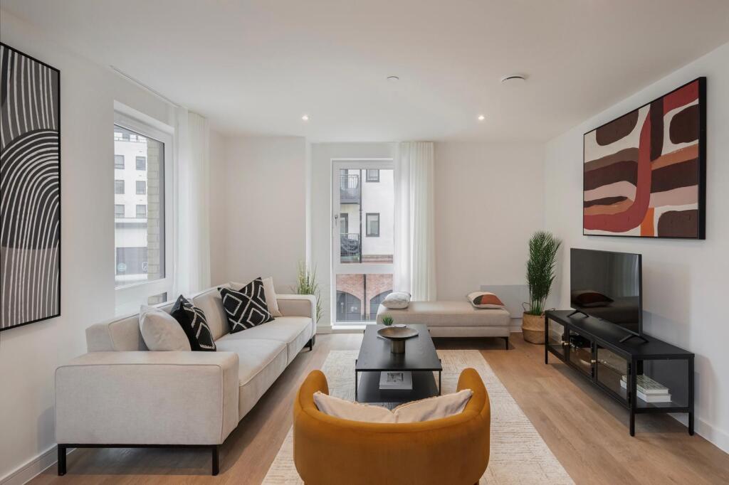 Main image of property: Windsor Bridge Road, BATH