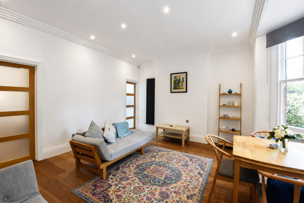 Apartment in London, East Sheen - View 4