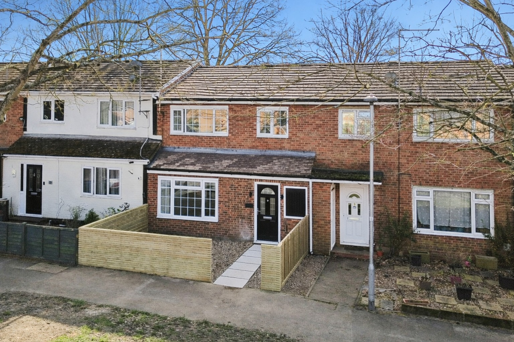 Main image of property: Oxford Road, Owlsmoor, Sandhurst