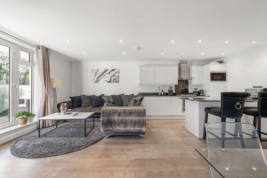 Apartment in London - View 4