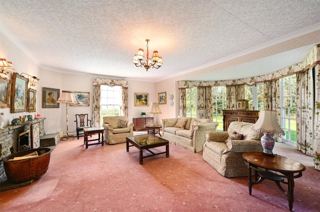 House in Wealden, Cowbeech Hill, Herstmonceux - View 2