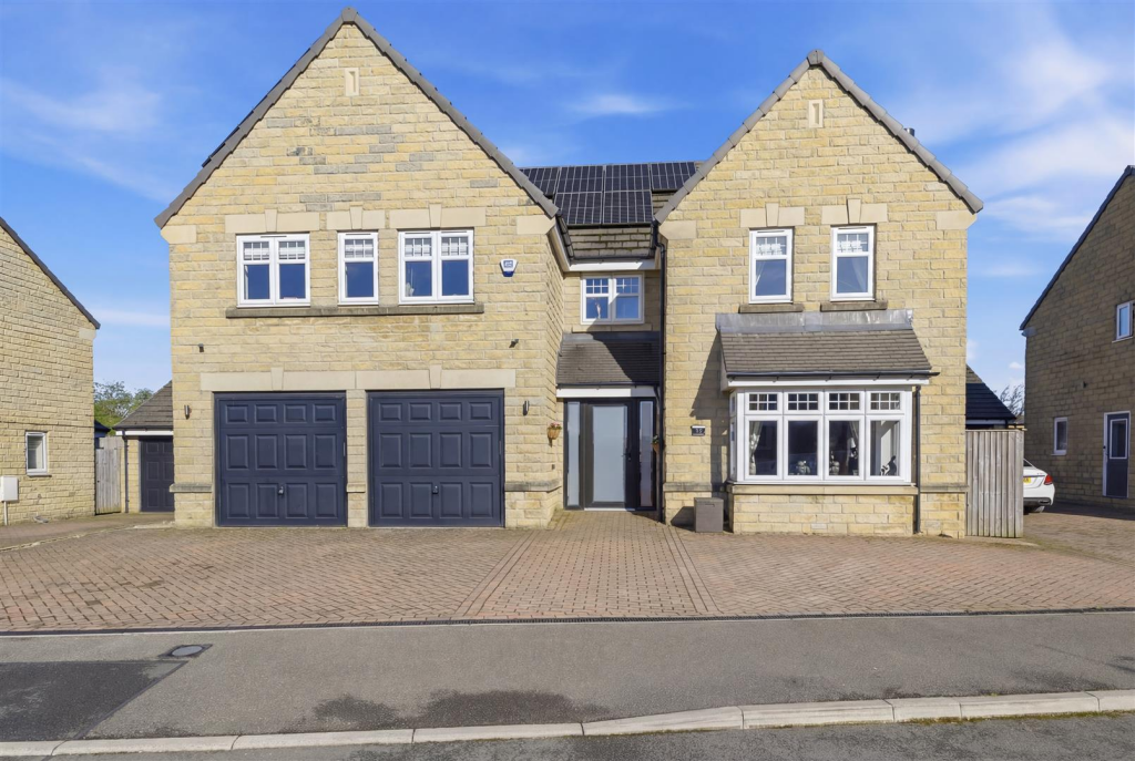 Main image of property: 21 Moorbank Drive, Shelf, Halifax, HX3 7DT