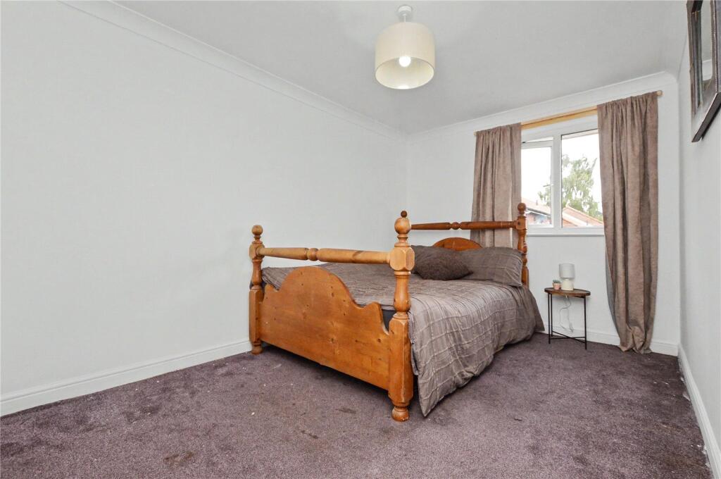 House in Leeds, Swillington - More