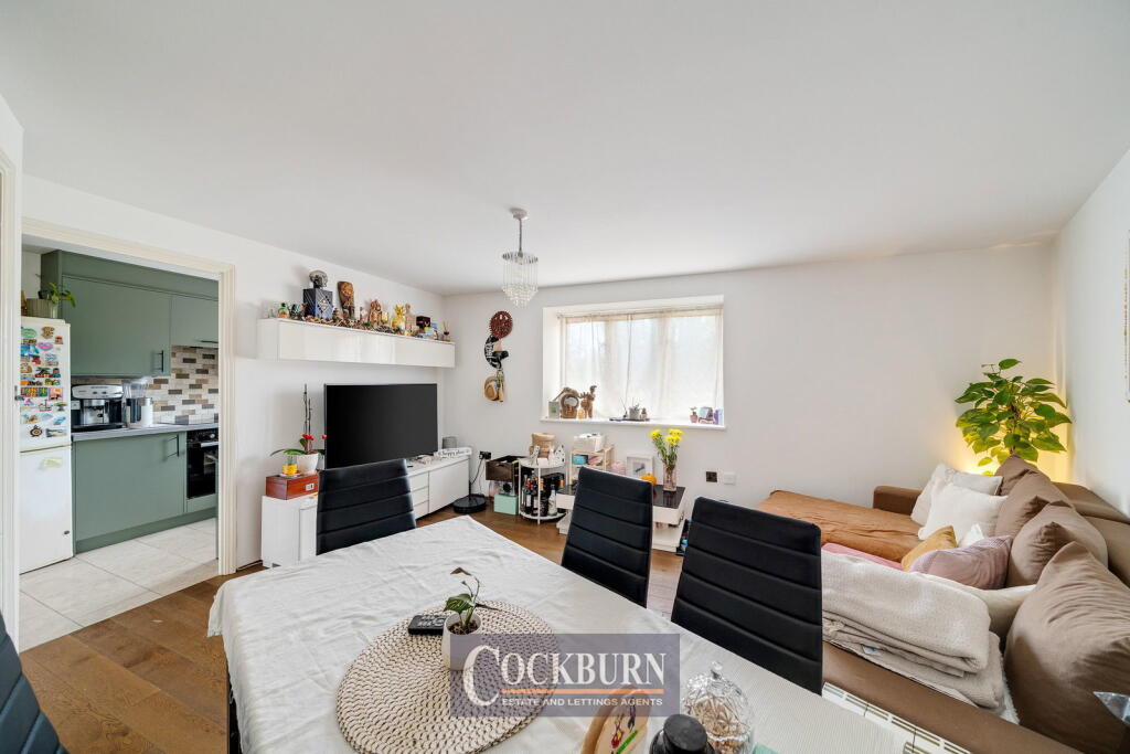 Apartment in London - View 3