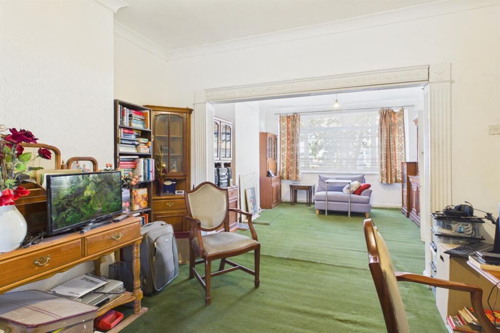 House in London - View 4