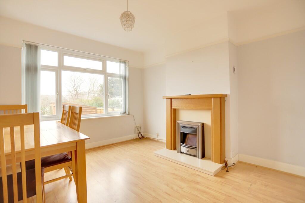 House in London - View 5
