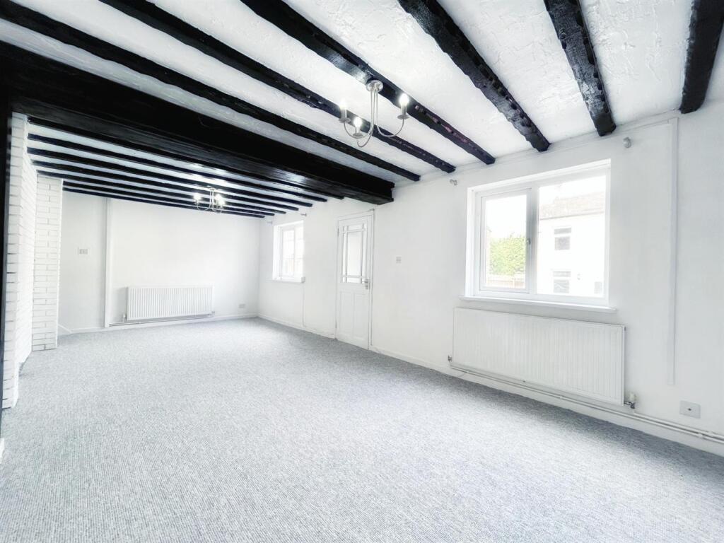 Castle Street, Hadley, Telford photo 3