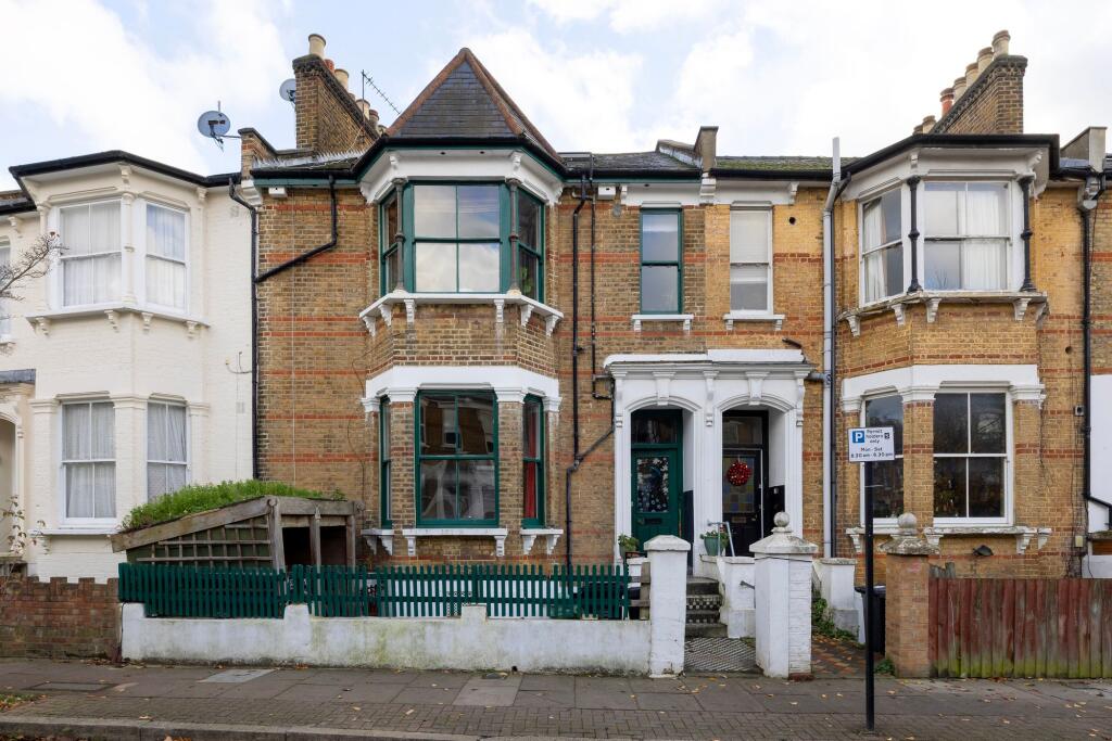 Main image of property: Ickburgh Road, Hackney, E5
