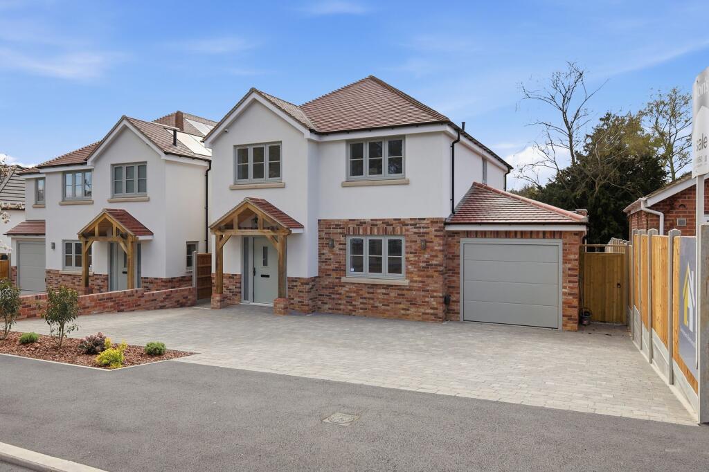 Main image of property: Riseway, Shenfield, CM15