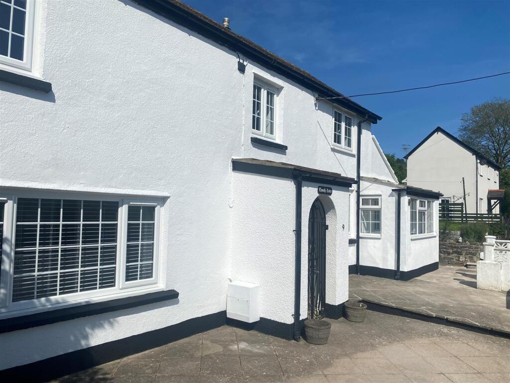 White Hart Cottages, Machen, Caerphilly - View 3