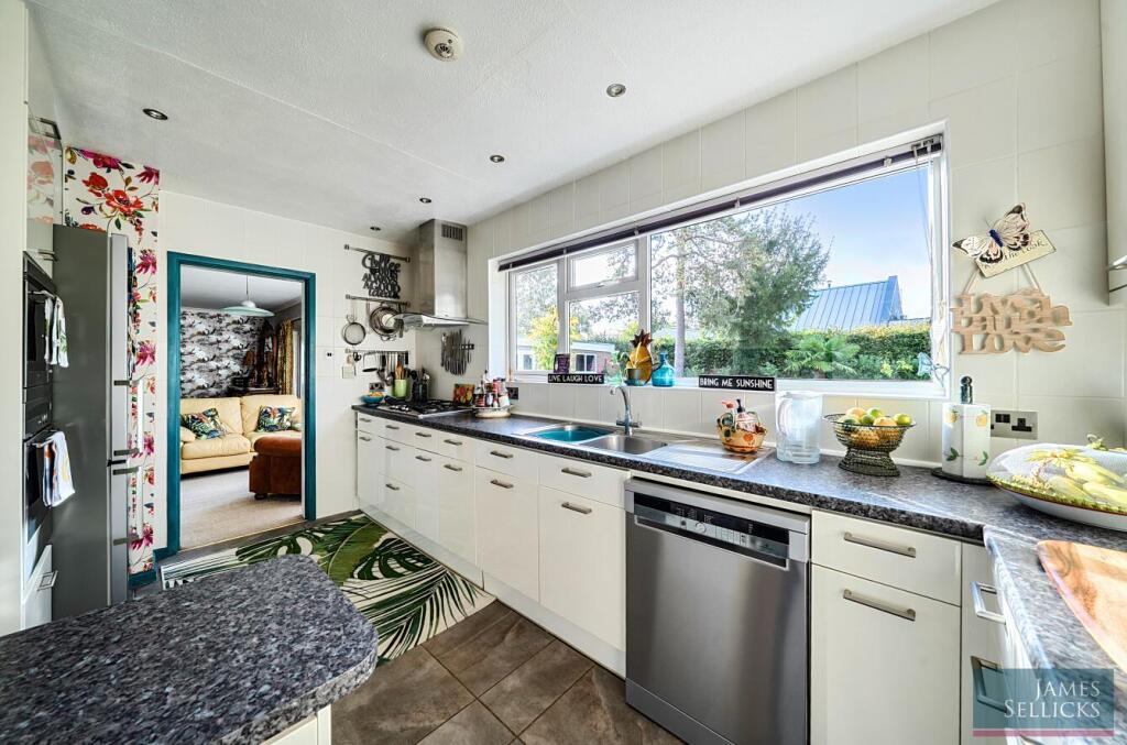 House in Harborough, Burton Overy - More