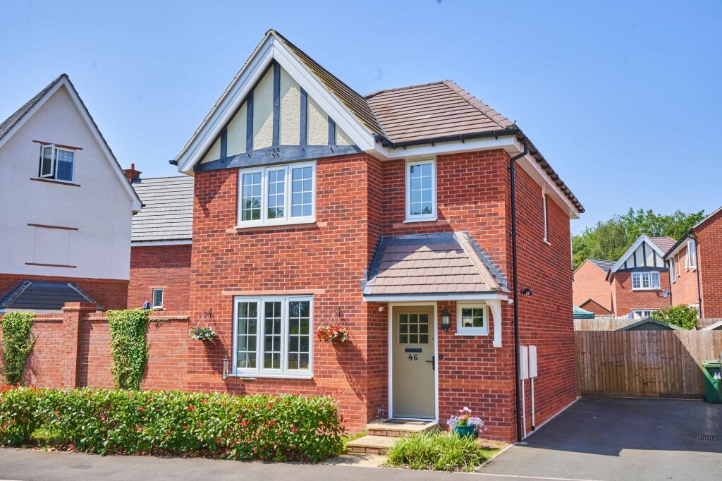 Main image of property: Mayors Drive, Alcester, B49