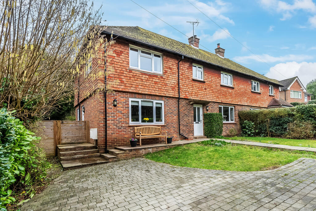 Main image of property: Ridlands Rise, Oxted, Surrey