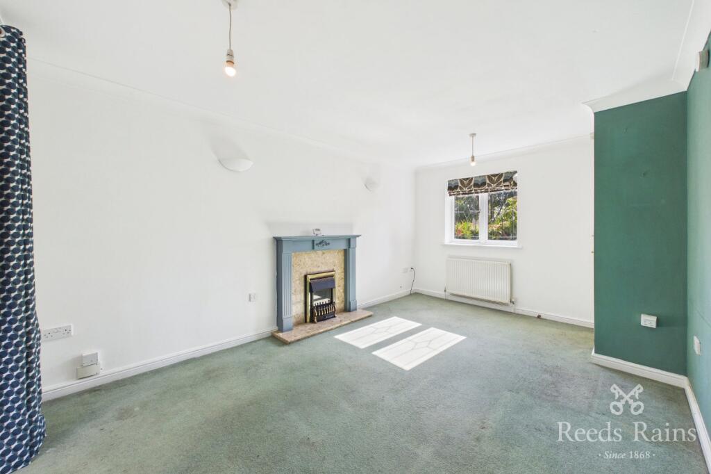 House in Wakefield - View 2