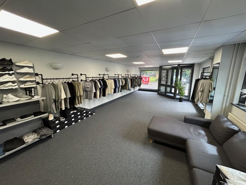 Additional image 8 of Unit 1 Oxford Court, Oxford Street, Accrington, Lancashire, BB5 1QX