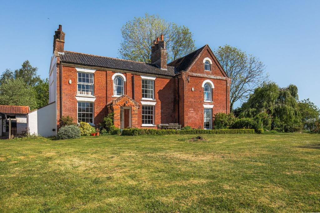 Main image of property: Historic Country House in Bunwell
