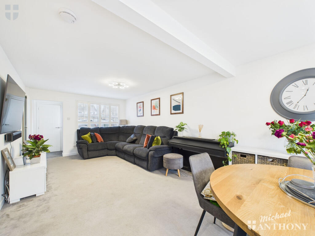 House in Aylesbury, Bedgrove - View 3
