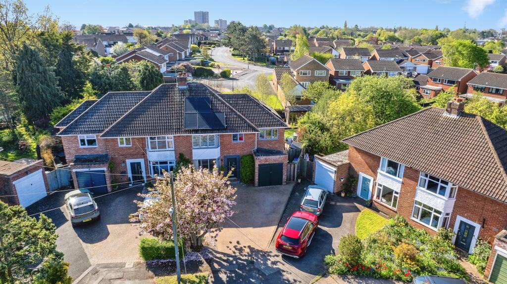 Main image of property: Meadow Close, Leamington Spa