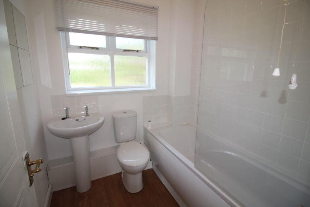 St Giles Close, Arleston photo 4