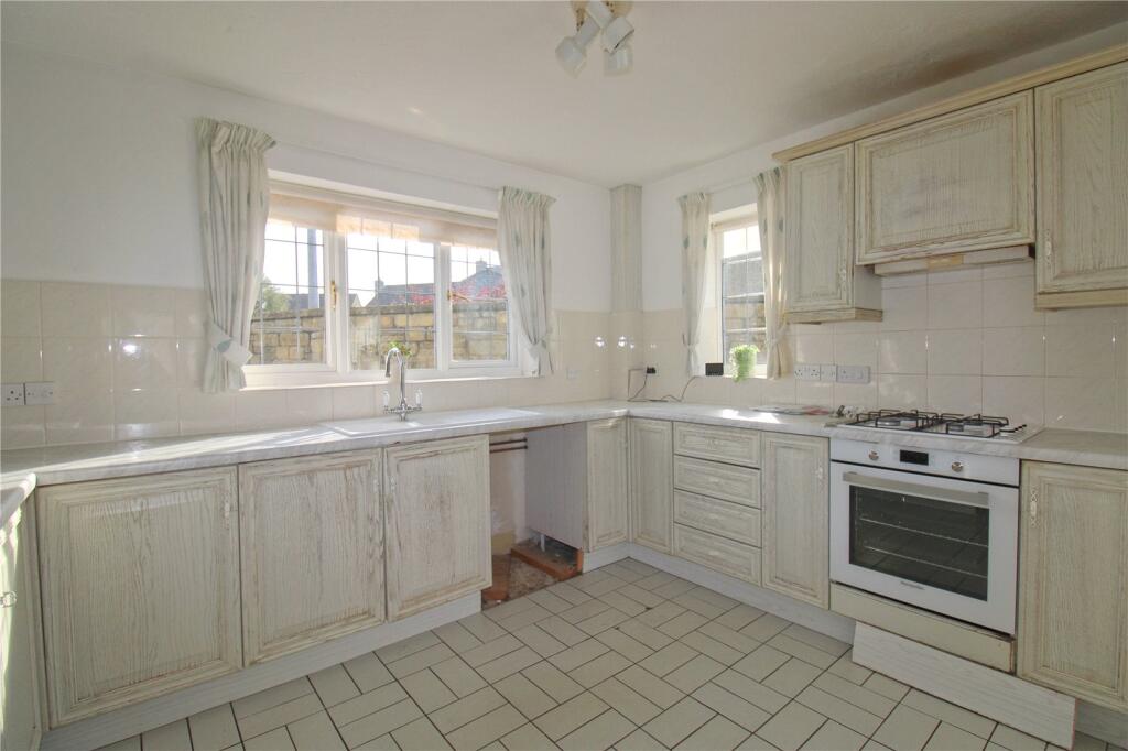 Hungerford Avenue, Trowbridge photo 5
