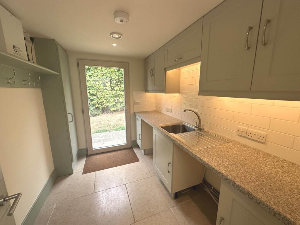 House in Cotswold, Great Rissington - More