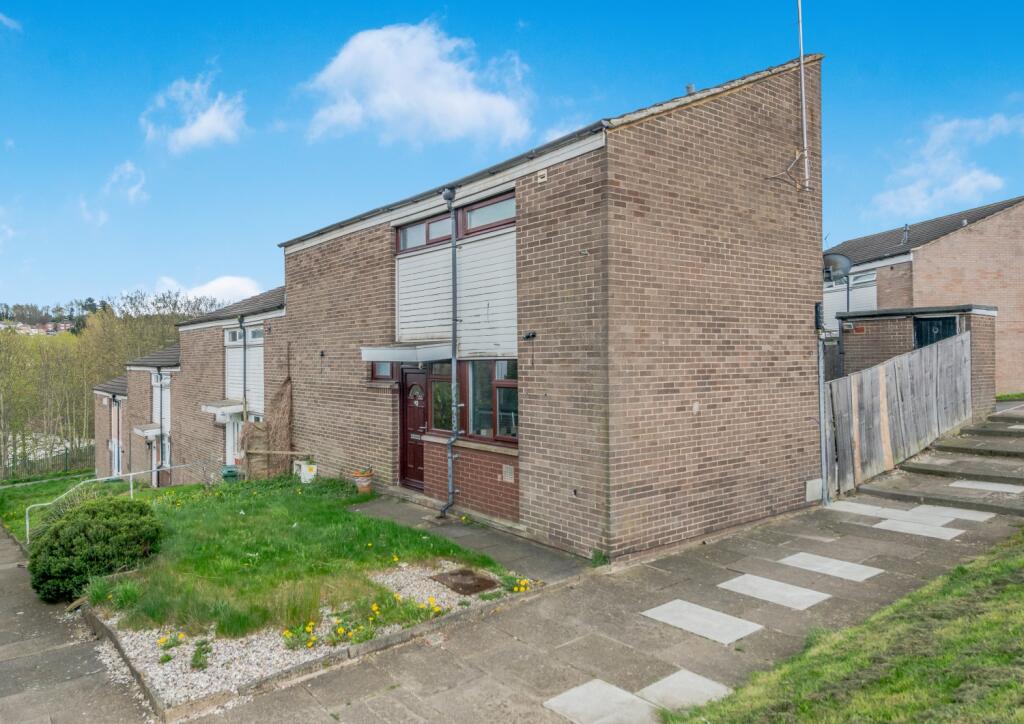 Main image of property: 10 Bawn Avenue, Leeds