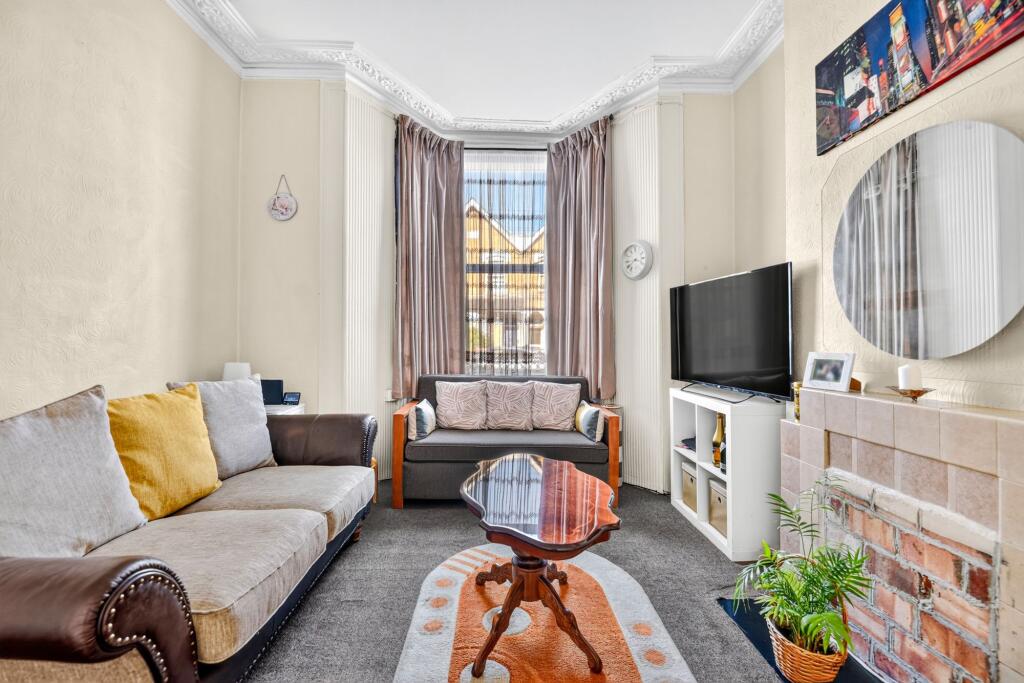 House in London - View 4
