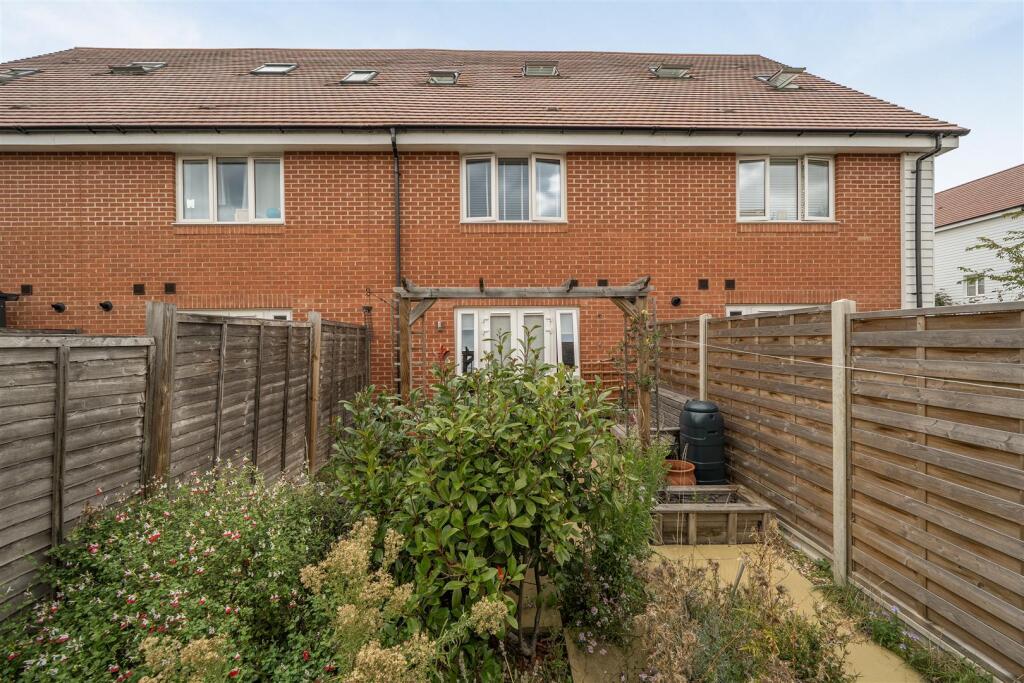 3-bed terraced on Baldock Road, Canterbury, £360,000