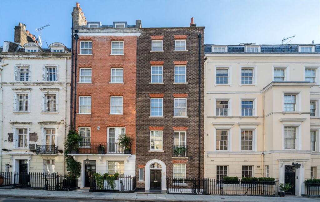 Main image of property: Chesterfield Hill, Mayfair