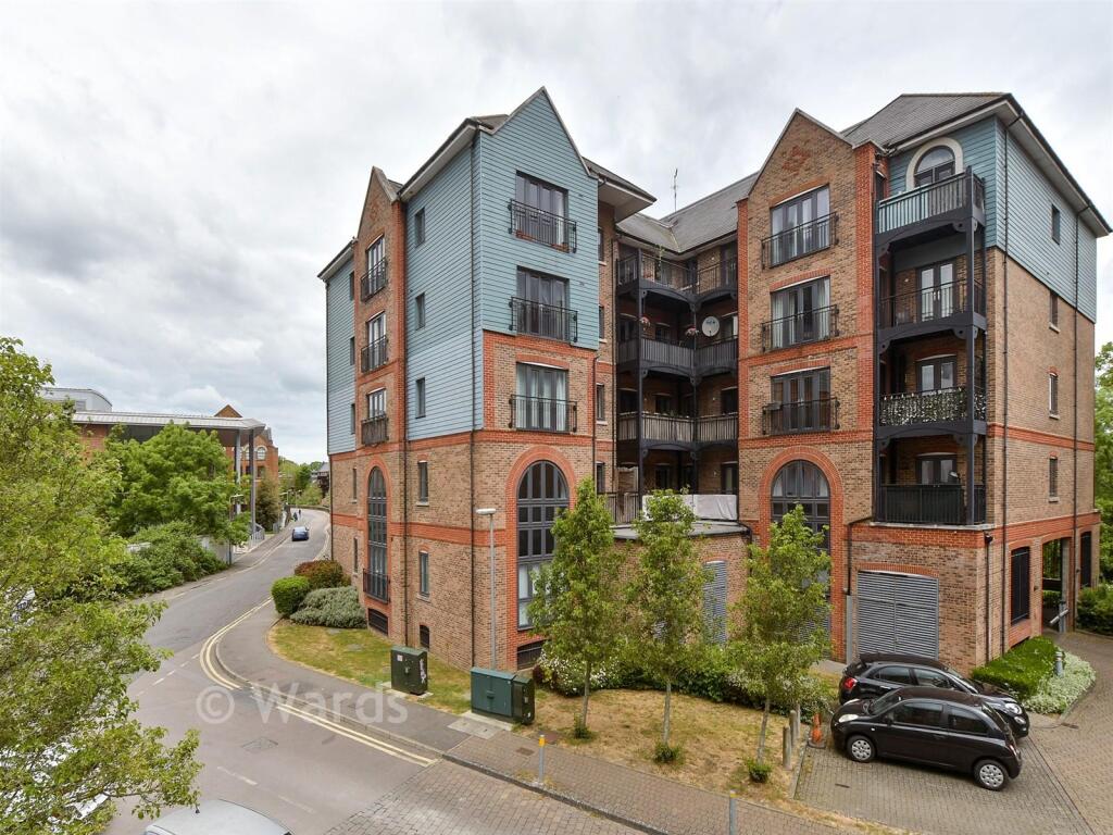 Main image of property: Medway Wharf Road, Tonbridge, Kent