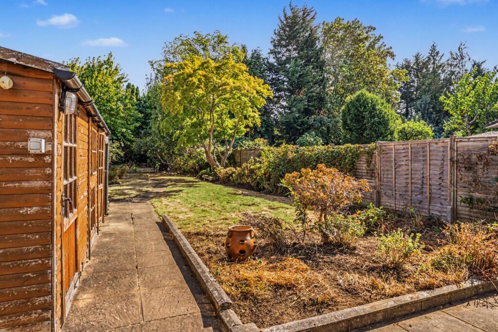 House in Guildford - View 4
