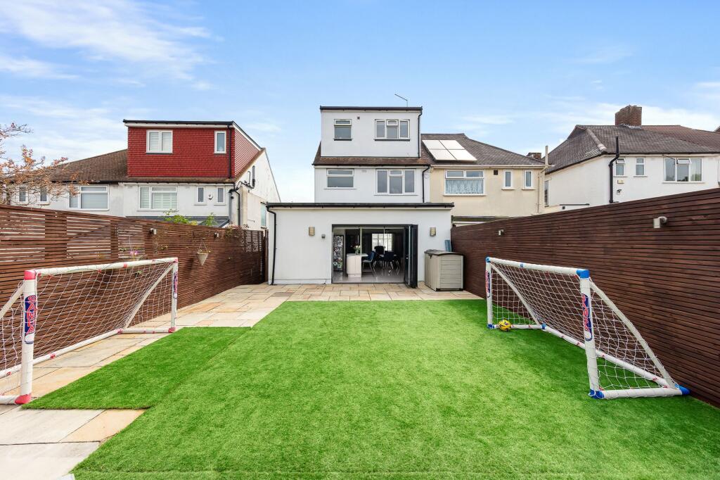 House in London - View 4