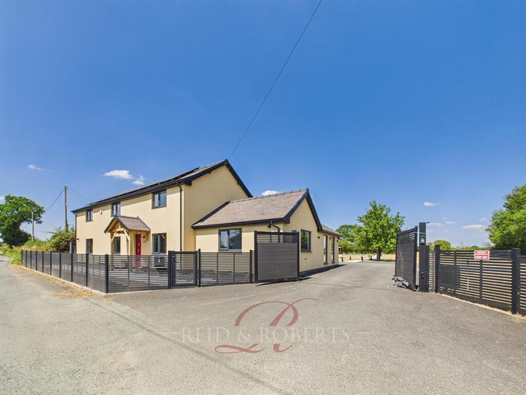 Main image of property: Trevalyn, Rossett, Wrexham